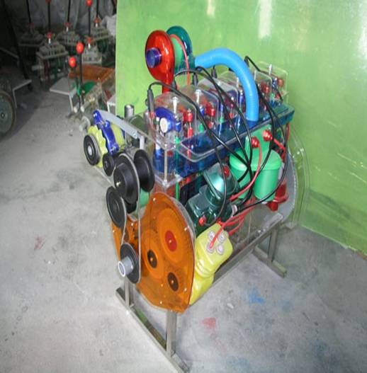 康明斯汽車發(fā)動機(jī)總成模型